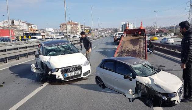 Küçükçekmece'de kazayı önüne çıkan Küçükçekmece'de kazayı önüne çıkan