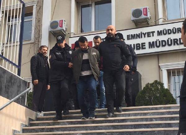 Küçükçekmece'deki kara çarşaflı Küçükçekmece'deki kara çarşaflı