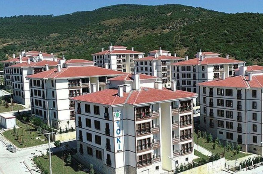Yeni Evim Ödeme Planı Ortaya Çıktı: 0,69 Oranı İle 1 Milyon TL Kredi Çekerseniz Ne Kadar Ödersiniz? İşte Aylık Taksitler