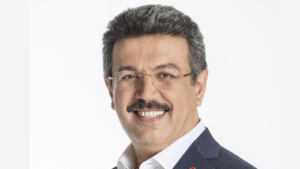 Yıllar Temel Karadeniz'e yaramadı... Eski Küçükçekmece Belediye Başkanı'nın son hali gündem oldu