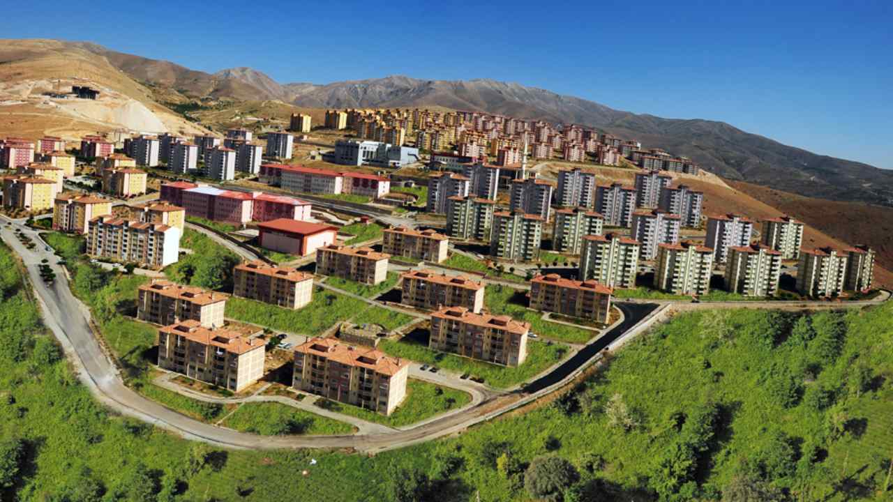 TOKİ'nin dört kampanyasında başvurular bugün bitiyor! 2+1 ve 3+1 konutlar için son şans...