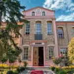 Küçükçekmece'de Eğitim Veren İZU, Fiyatları 2 Katına Çıkardı: Öğrenciler İsyan Etti