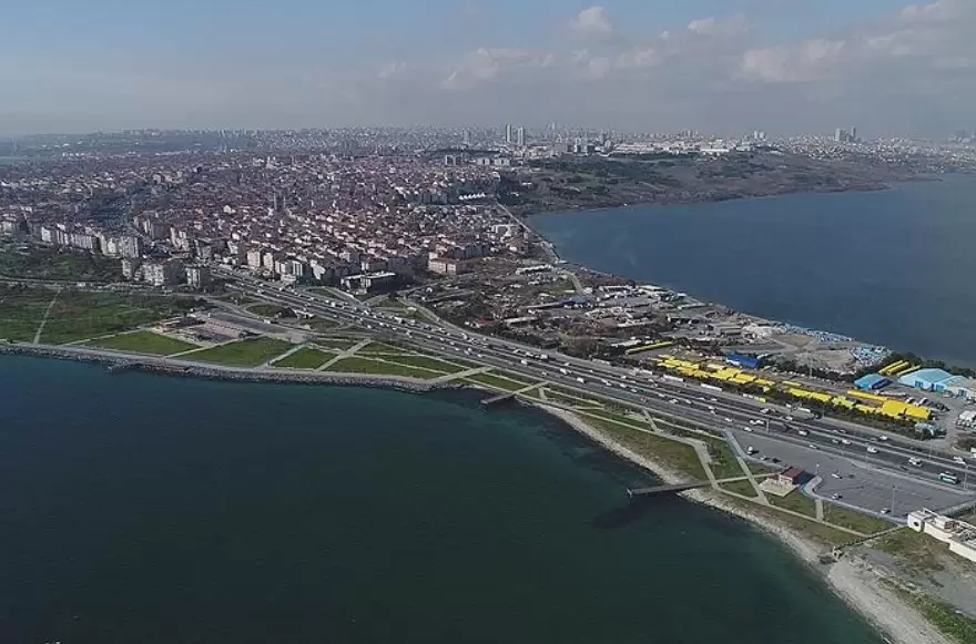 Kanal İstanbul Manzaralı Arsalar Küçükçekmece Gölü'nün Kıyısında Satışa Çıkarıldı! Araplar ve Katarlılar Harekete Geçti...