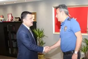 Kaymakam Mehmet Tunç, Küçükçekmece'deki ilk bayramlaşmasını gerçekleştirdi