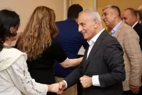 Başkan Çebi'den belediye personeline bayram tebriği