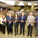 Küçükçekmece Kaymakamı Mustafa Anteplioğlu ve AK Parti Milletvekili Nihan Ayan Arenapark'ta sergi açtı