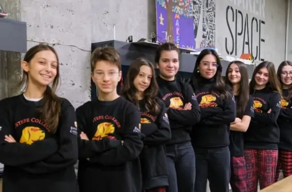 Genç mucitler FTC için tasarladıkları robotlarla ABD yolunda