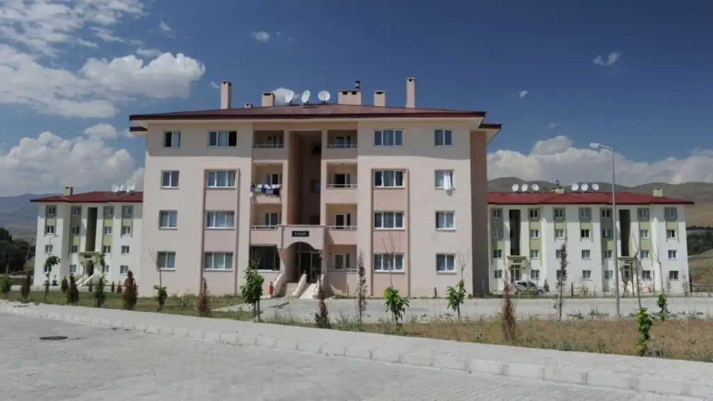 TOKİ'den anahtar teslim konutlar satışta! Başvurular başladı adresler açıklandı